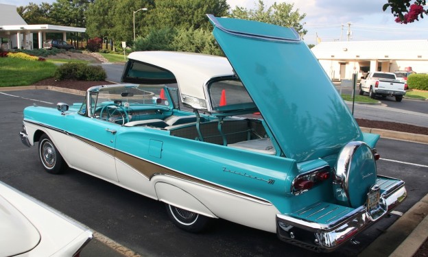 International ford retractable club convention #5